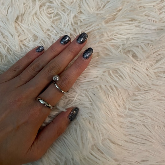 Stunning and unique Ring! - Picture 1 of 7